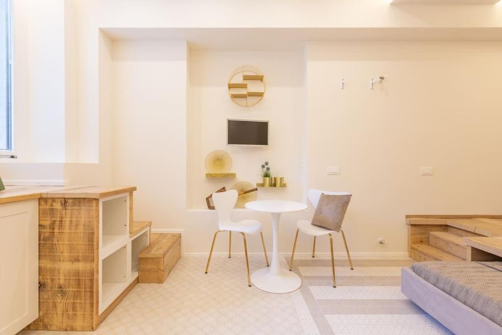 Апартаменти 5Fo6 Navigli - Duomo - Boho - Minimal Мілан Екстер'єр фото